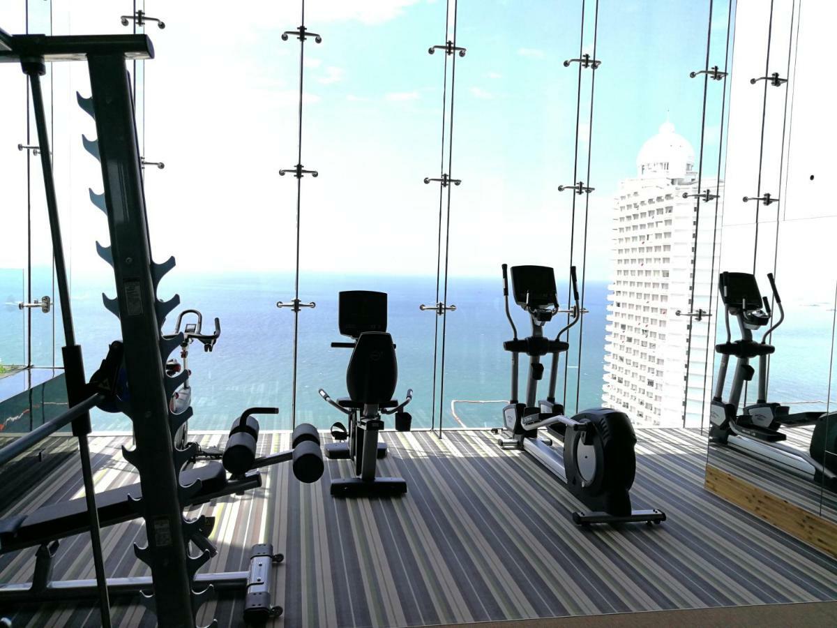 The Riviera Wongamat Hong Apartment باتايا المظهر الخارجي الصورة